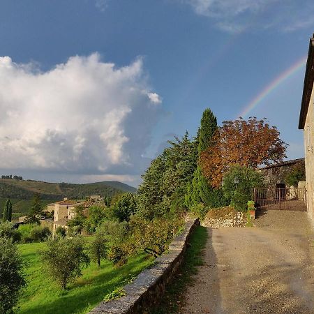 Villa Castellina - Homelilke Villas Кастелина ин Шианти Экстерьер фото