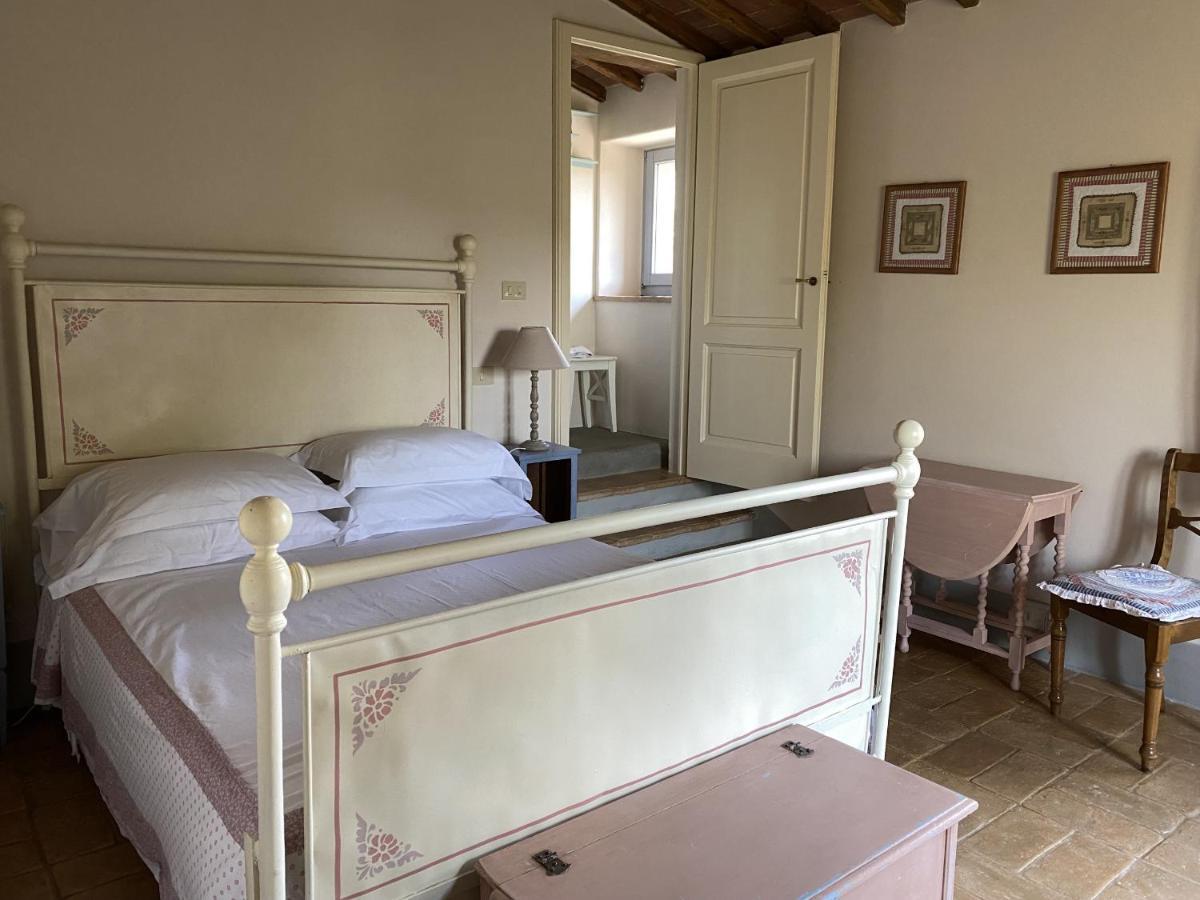 Villa Castellina - Homelilke Villas Кастелина ин Шианти Экстерьер фото