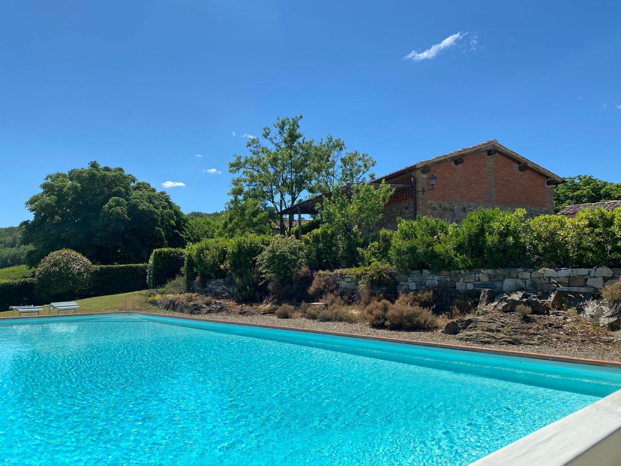Villa Castellina - Homelilke Villas Кастелина ин Шианти Экстерьер фото